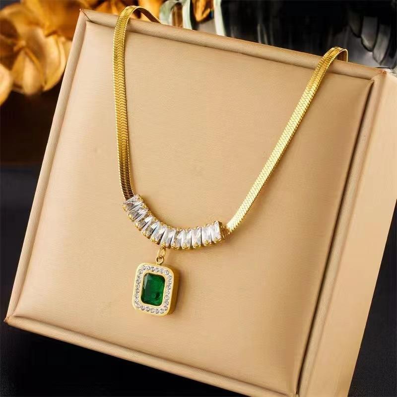 Anti Tarnish Black & Green Stone Necklace Set with Earrings